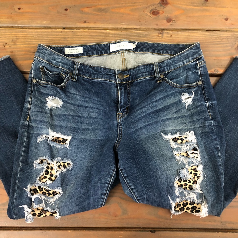 Torrid Boyfriend Jeans Distressed Leopard Raw Hem